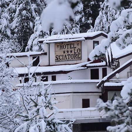 Hotel Lo Sciatore Cotronei Dış mekan fotoğraf