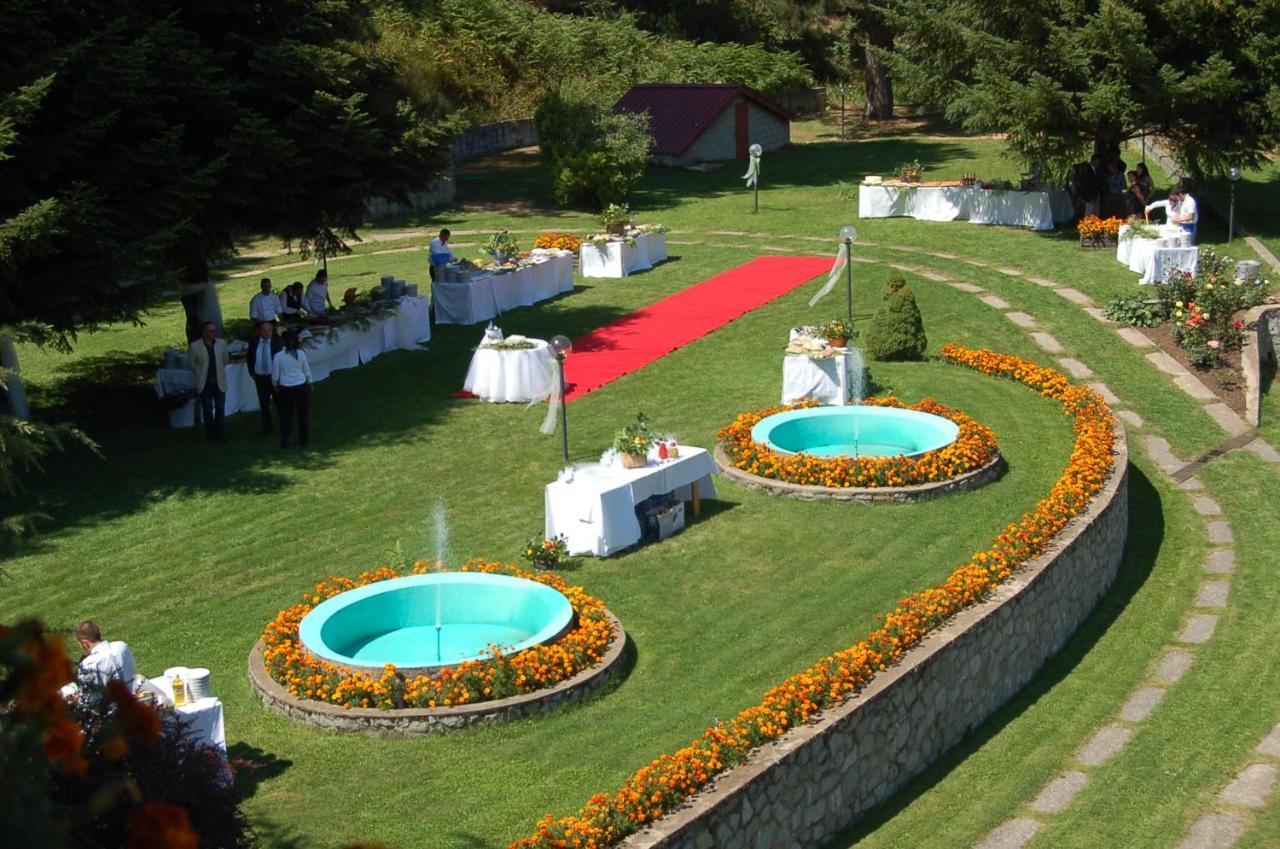 Hotel Lo Sciatore Cotronei Dış mekan fotoğraf