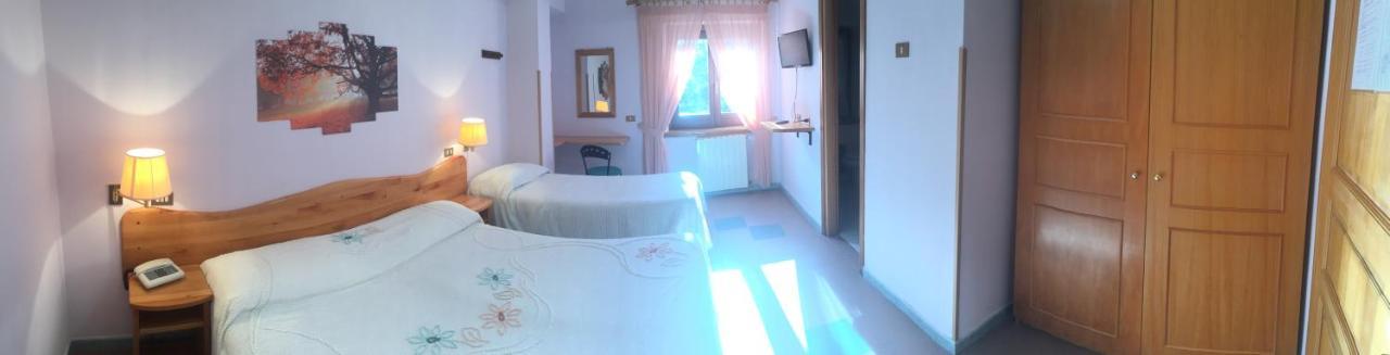 Hotel Lo Sciatore Cotronei Dış mekan fotoğraf
